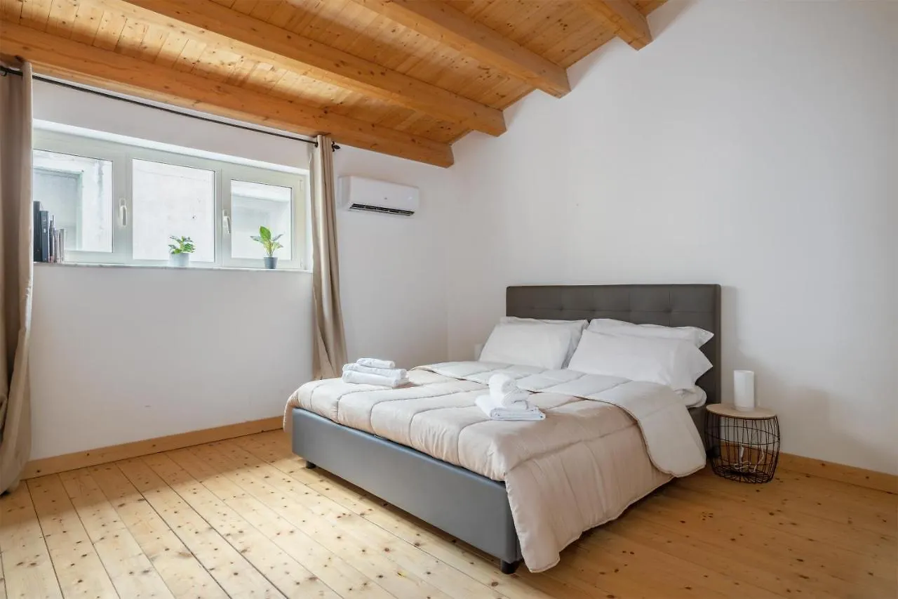 Casa Dei Quattro Canti B&B Παλέρμο Ιταλία